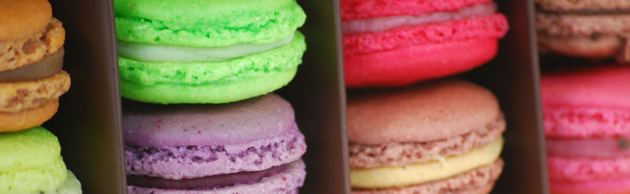 apropos-macarons©Lauren-Fotolia